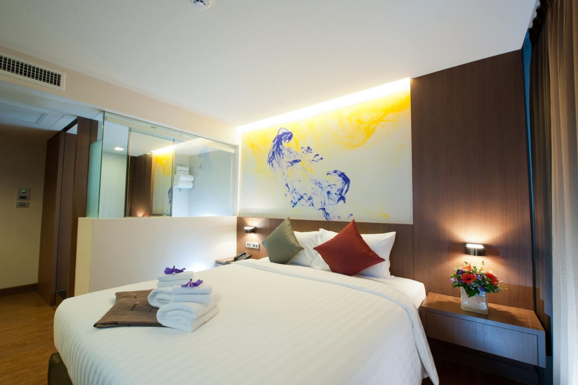 41 Suite Bangkok Exterior photo