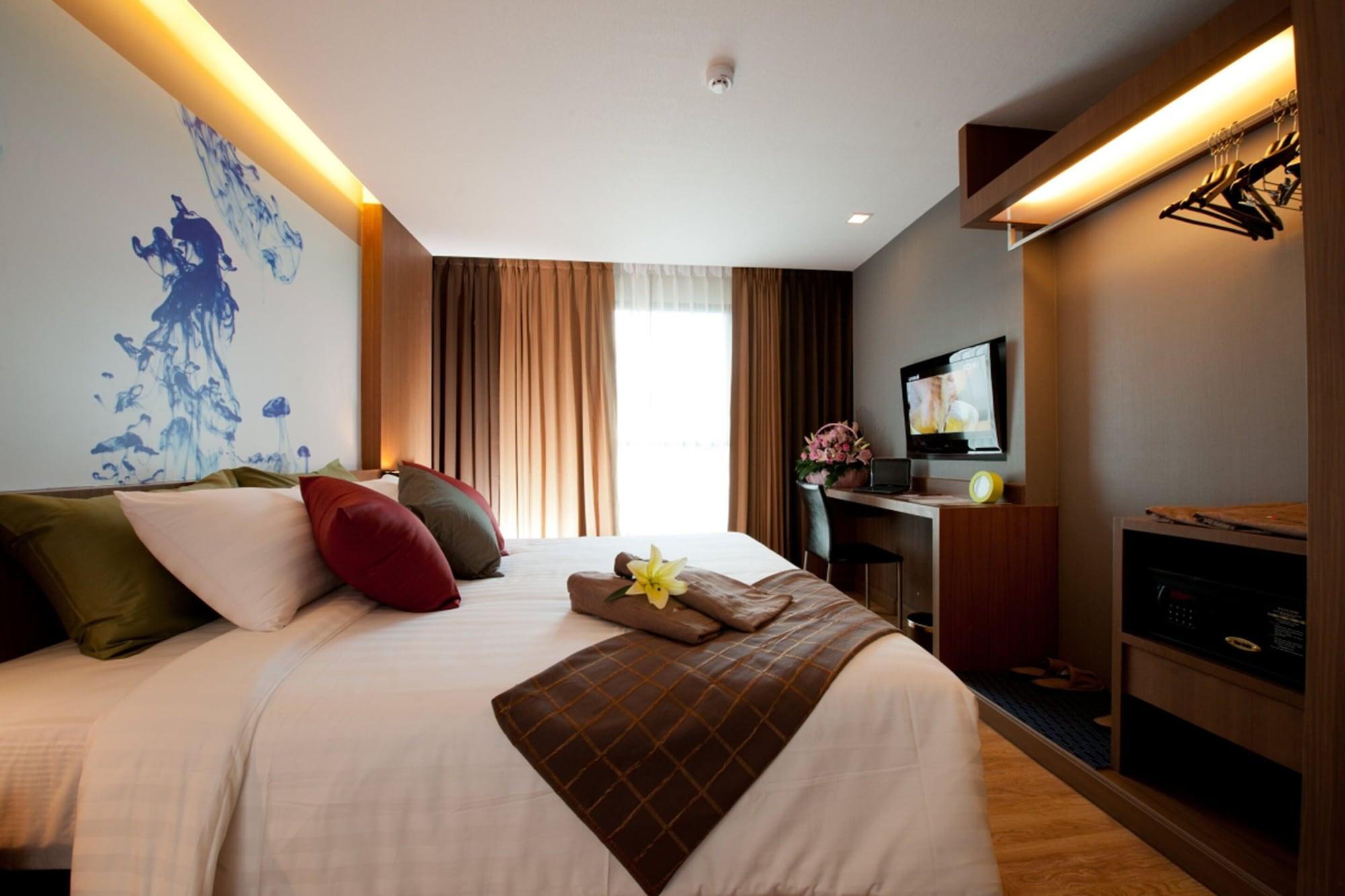 41 Suite Bangkok Exterior photo