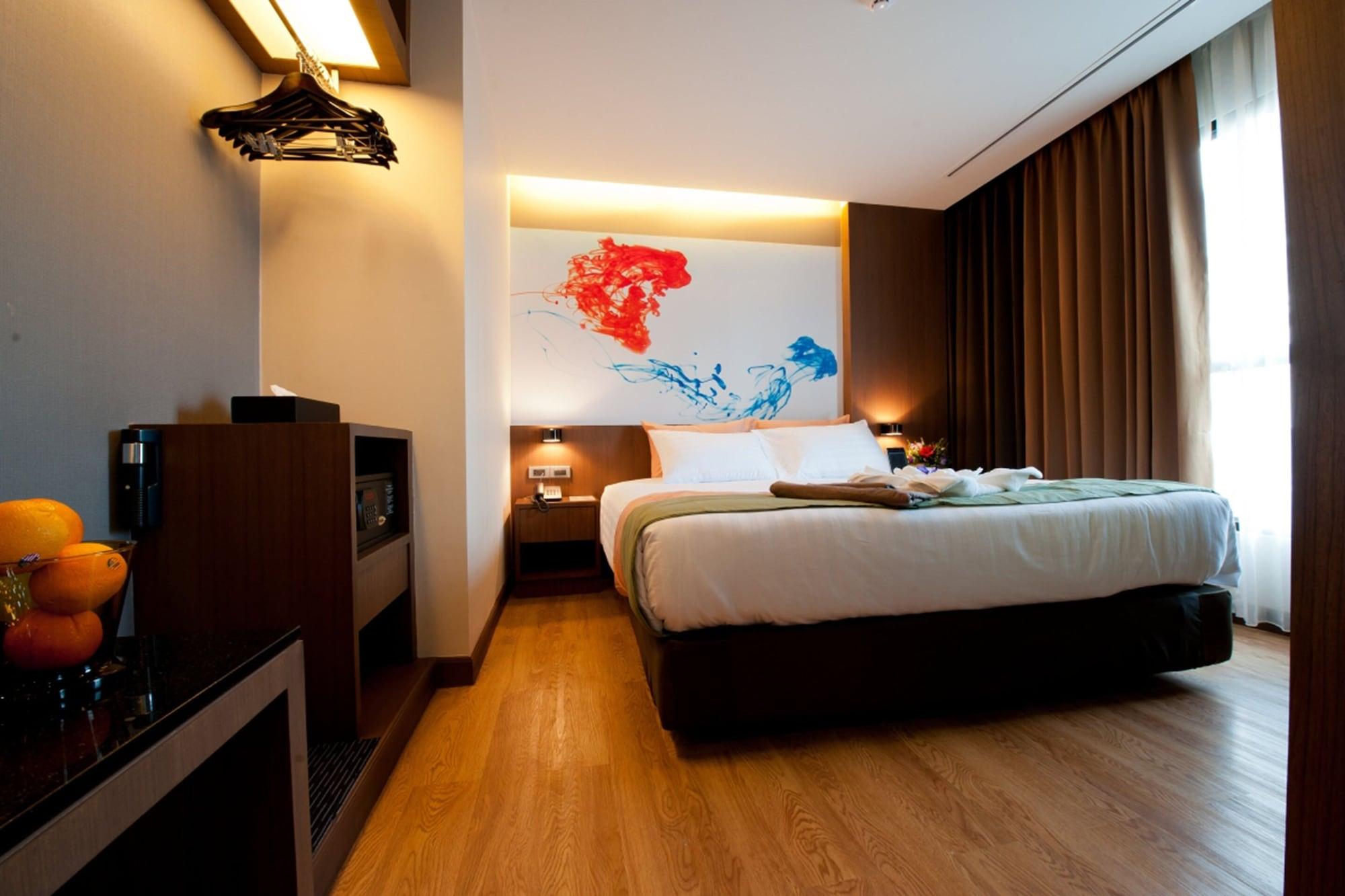 41 Suite Bangkok Exterior photo
