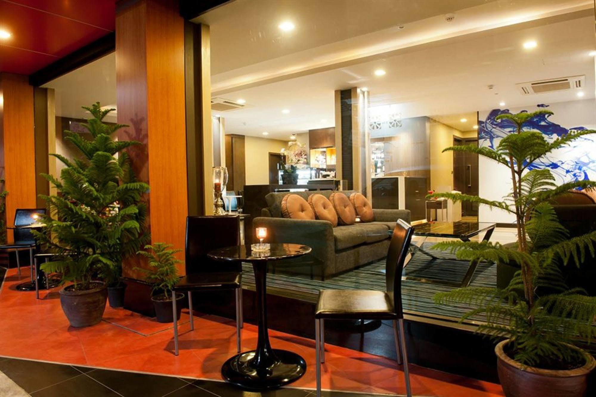 41 Suite Bangkok Exterior photo